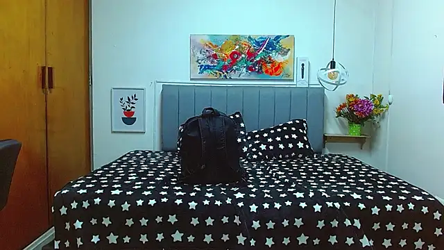 karlamorris_'s cam snapshot