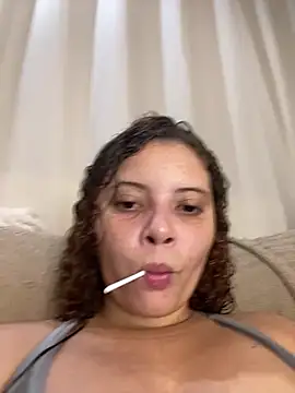 naughty_curly69's cam snapshot