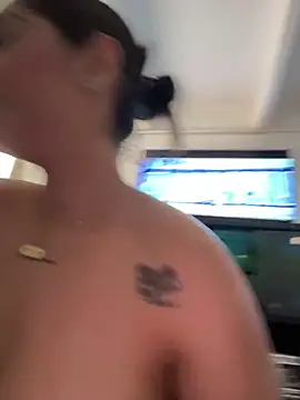 charlotte_stevenss_'s cam snapshot