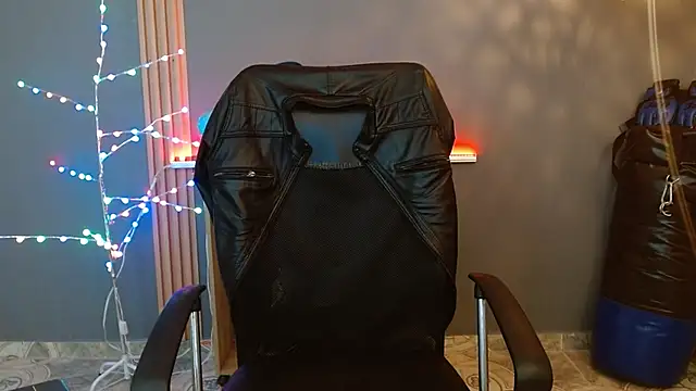 Reiko_85_'s cam snapshot