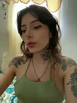 LiliJones_'s cam snapshot