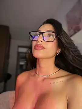 DulceLenns's cam snapshot