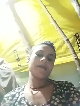 Cuty_priti's cam snapshot