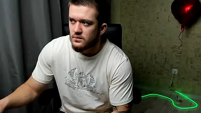 Well_boy's cam snapshot