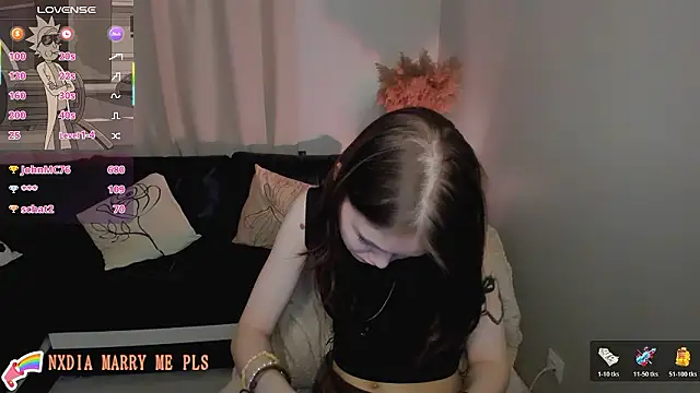 Dilara_xBaby's cam snapshot