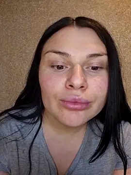 9Alice's cam snapshot