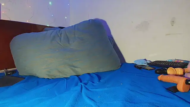 Julieta_Big's cam snapshot