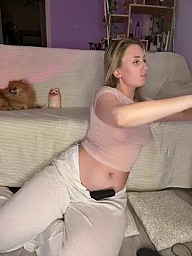 KassandraTress's cam snapshot