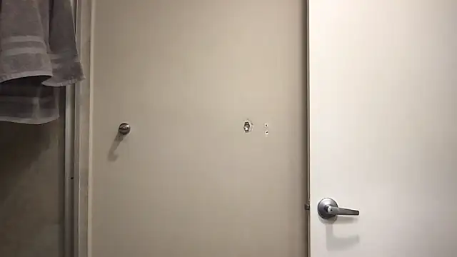 BigGuyMuscle's cam snapshot