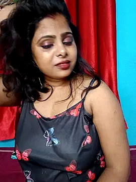 horny_ria123's cam snapshot