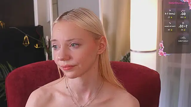 NyxBlonde live sex cam