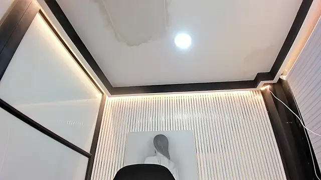 sunnypaytton live sex cam