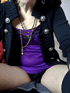 Volcaniiia's cam snapshot