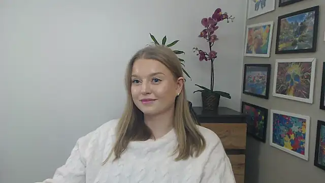 Mysteryerica's cam snapshot