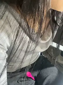 Mina048's cam snapshot