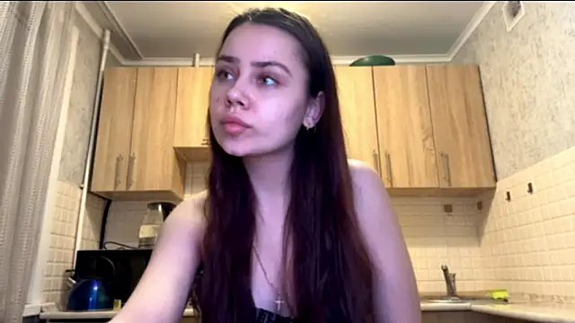 MiloyNoir live sex cam