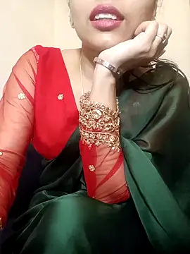 Ur_prisha7's cam snapshot