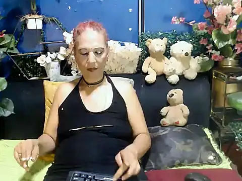 Hot_queen57 live sex cam