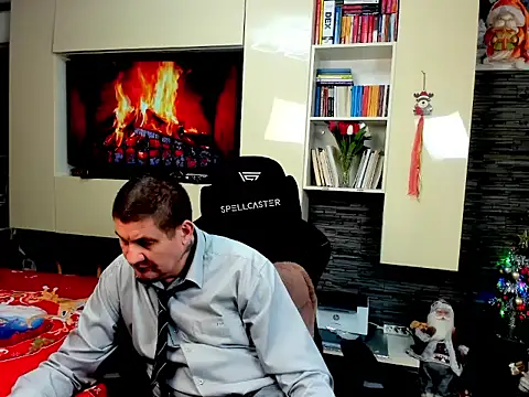 SpartacusDaddy48's cam snapshot