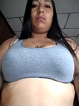 agathaklein's cam snapshot