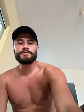 guzz_fit's cam snapshot