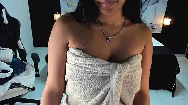 Ivy_16's cam snapshot