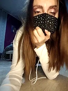 Akemi_rossi's cam snapshot