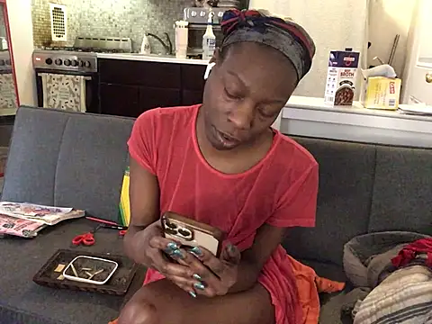 littyleesh1 live sex cam