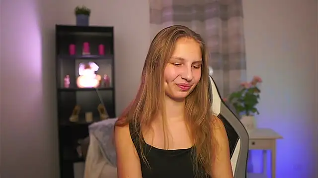 emmie_murray's cam snapshot