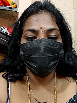 Tamil_Mithra's cam snapshot