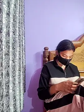 Student12th's cam snapshot