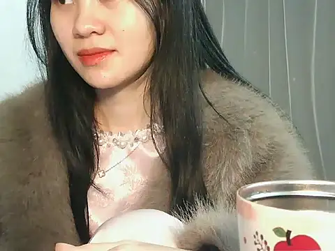 Nunaa18 live sex cam