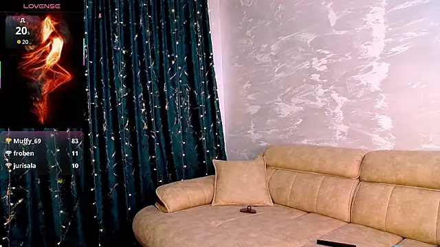 KaylaLewys live sex cam