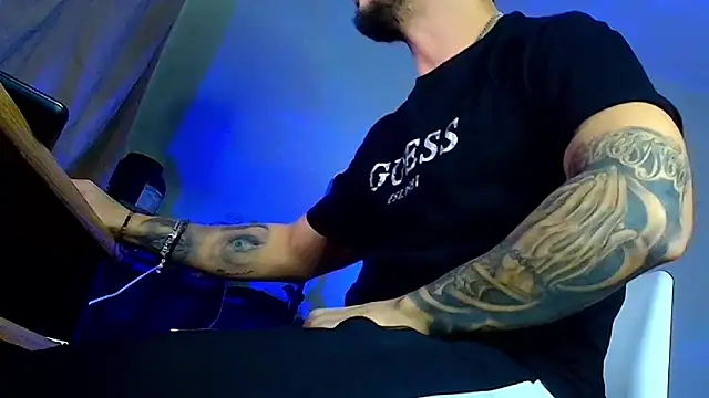 XanderCage99 live sex cam