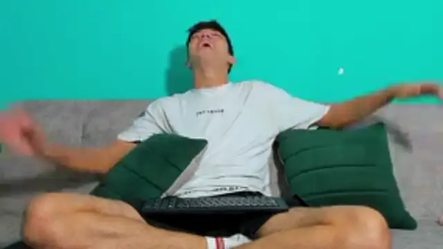 Maikol_Ortiz live sex cam