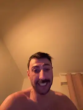 Aliiiix live sex cam