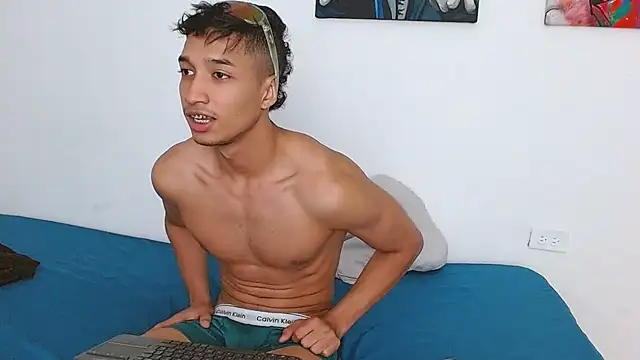 jose_sexycumm live sex cam