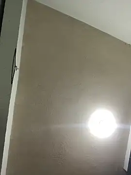 Andy12912 live sex cam