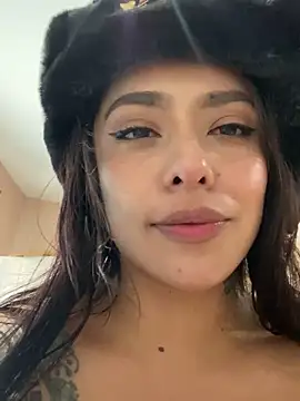 foxxy_lover's cam snapshot