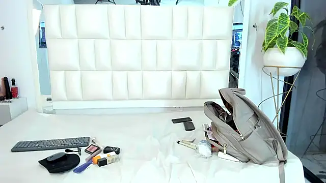 Alhana_pulido live sex cam