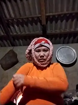 Linhcutex's cam snapshot