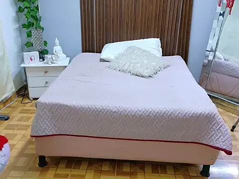 keileen_luna's cam snapshot