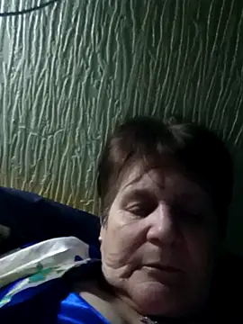 IrchykLove's cam snapshot