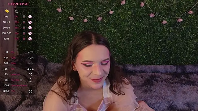 EkaterinaUpple live sex cam