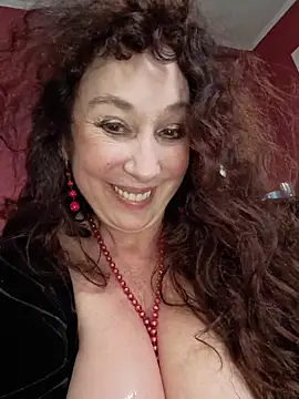 GypsyEsmeralda live sex cam