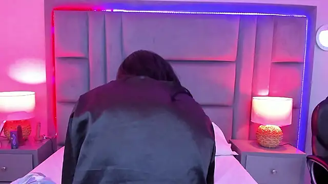 LaylaaDoll live sex cam