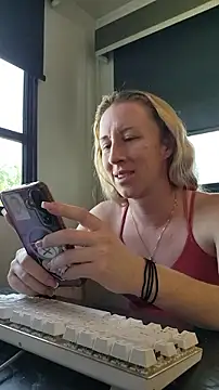 bmorganne420's cam snapshot