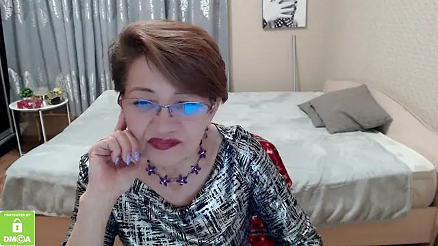 hot_woman04's cam snapshot