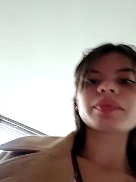 _Isabella-7's cam snapshot