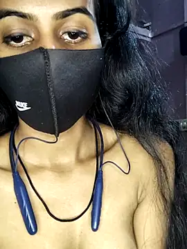 Thaper_Meera2's cam snapshot